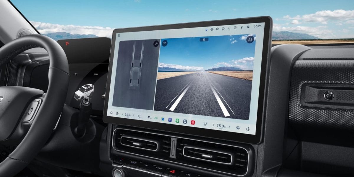 Large touchscreen infotainment system inside the Haval V7 displaying driving assistance and road view features.