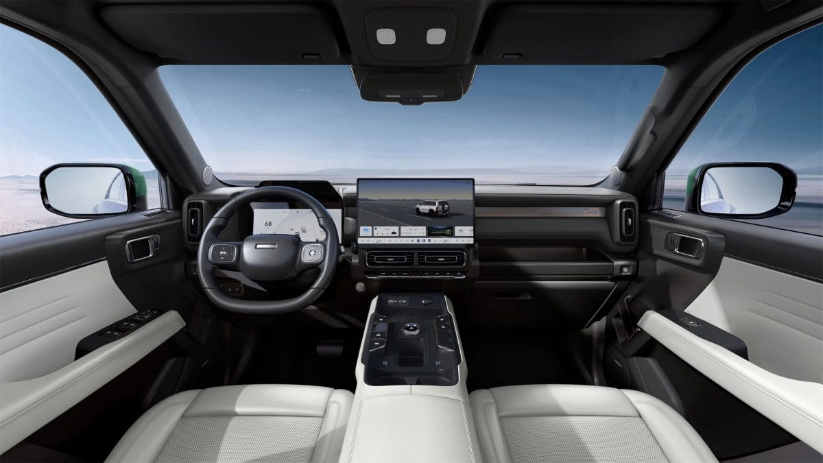Premium Haval V7 interior with panoramic sunroof, digital driver display, and modern center console design.
