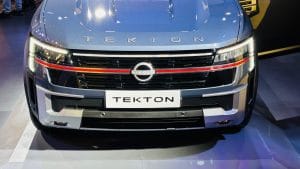 Nissan Tekton Bonnet