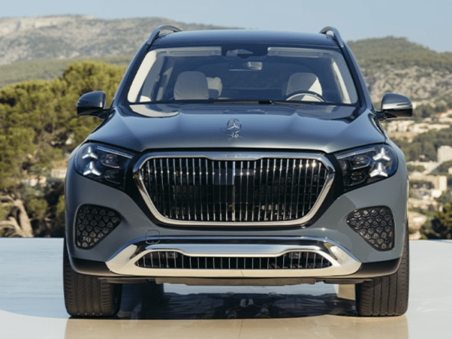 2027 Mercedes-Maybach GLS 680 Front View