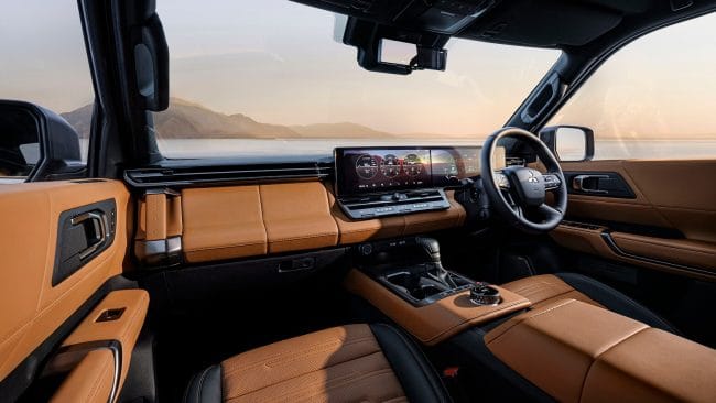 Mitsubishi Pajero Interior