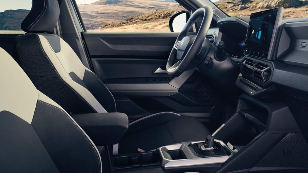 New Renault Duster safety and seats