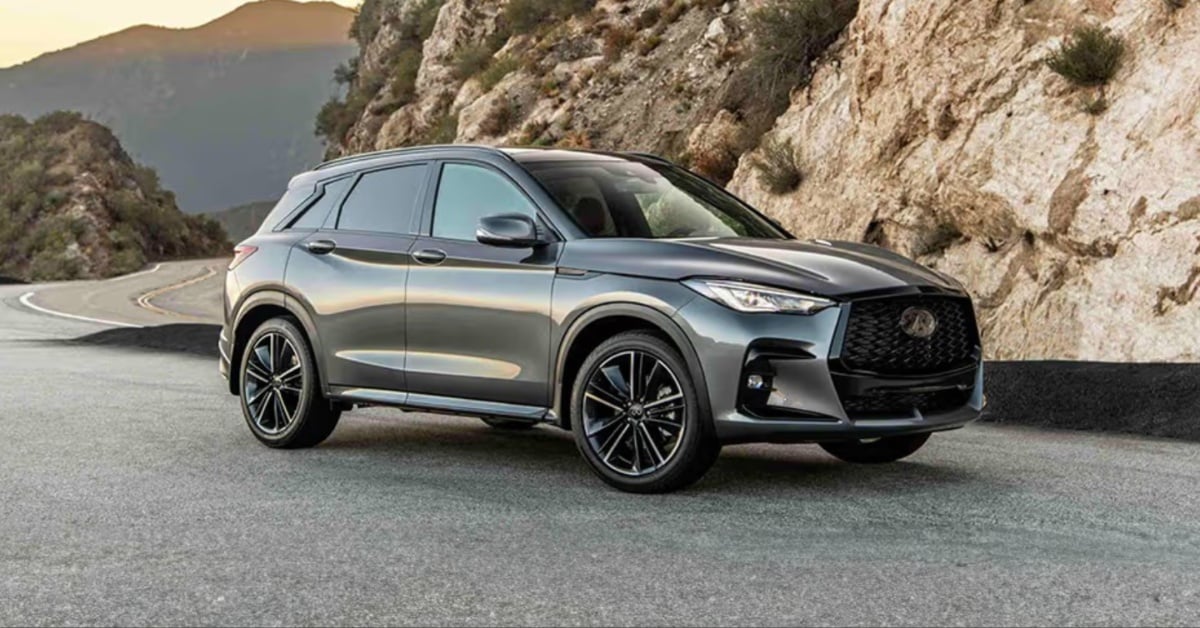 Infiniti QX50 side view