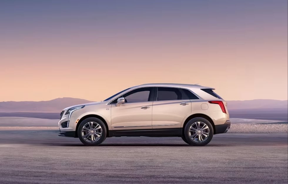 Cadillac XT5 side view