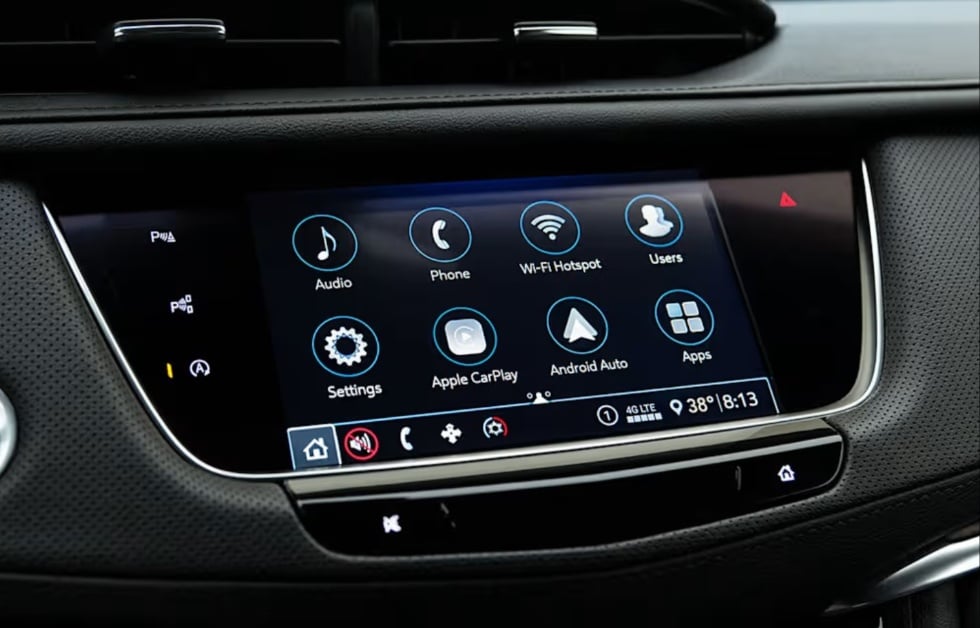 Cadillac XT5 technology