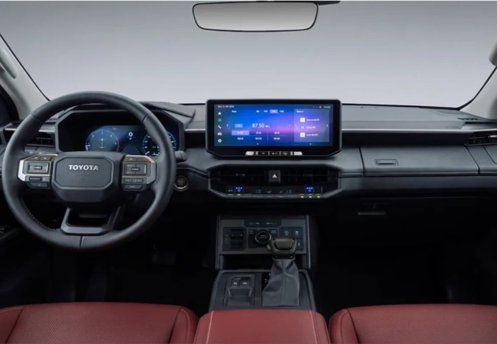 Toyota Hilux interior