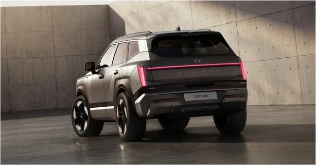 Hyundai Tucson back view