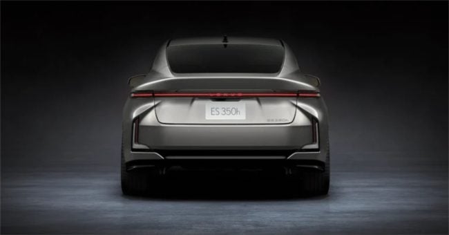 New Lexus ES back view