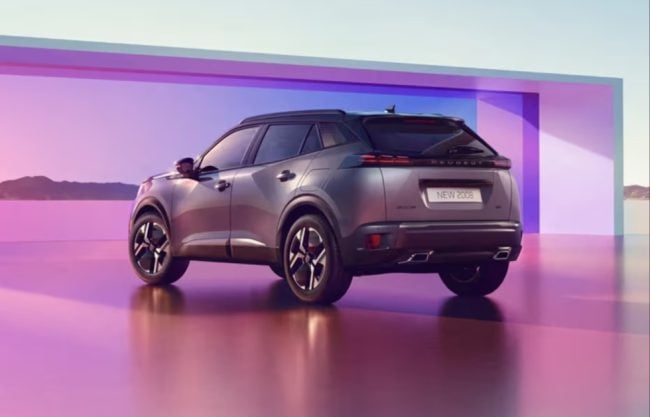 Peugeot 2008 back view