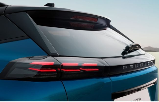 Peugeot 2008 headlight