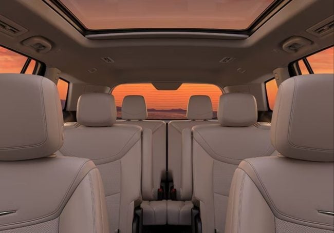 Cadillac XT6 seats