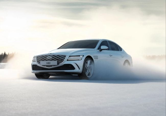 Genesis G80 Front side view