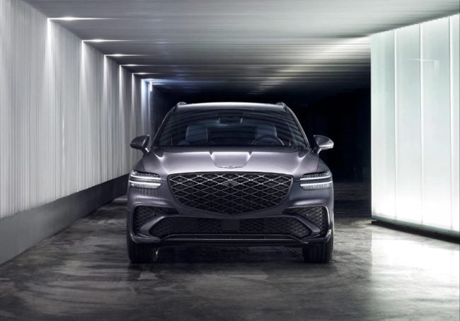 Genesis GV70 exterior view
