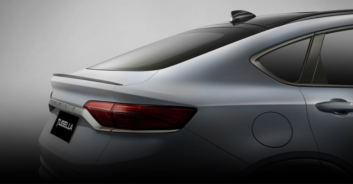 Geely Tugella Back View