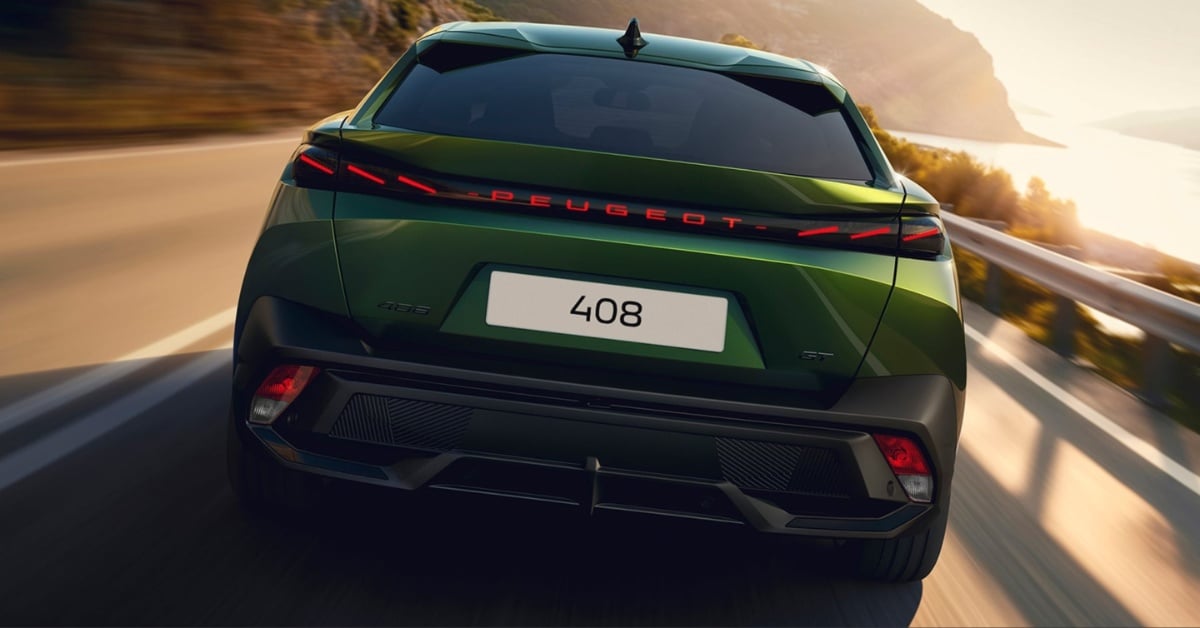 Peugeot 408 Back Safety Feature