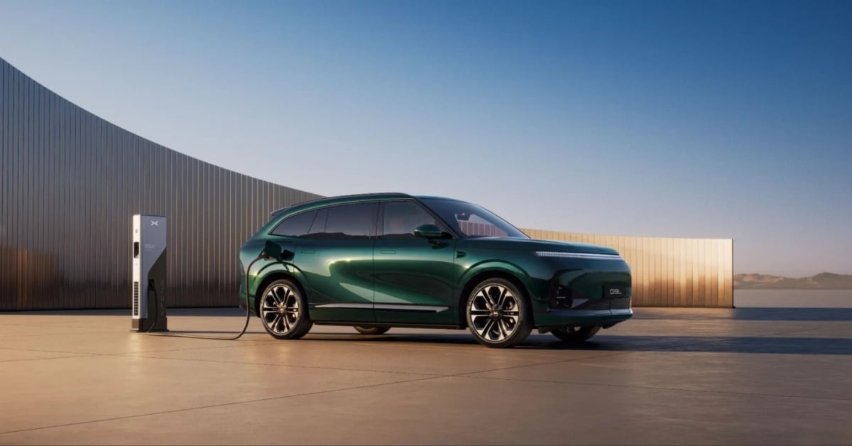 XPENG G9L Charging