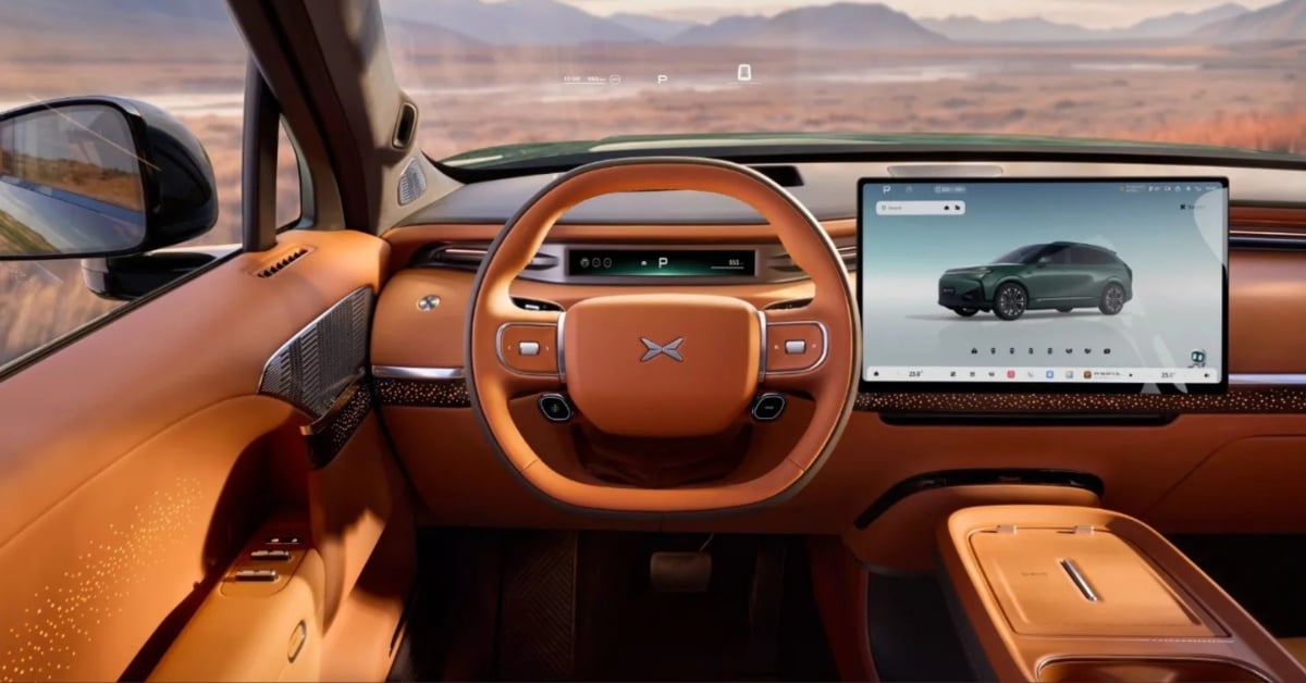 XPENG G9L Interior View