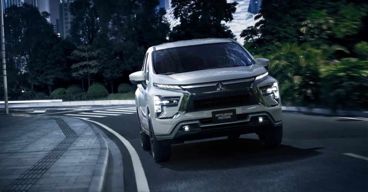 Mitsubishi Xpander Front View