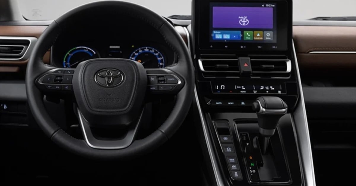 Toyota Innova Interior View