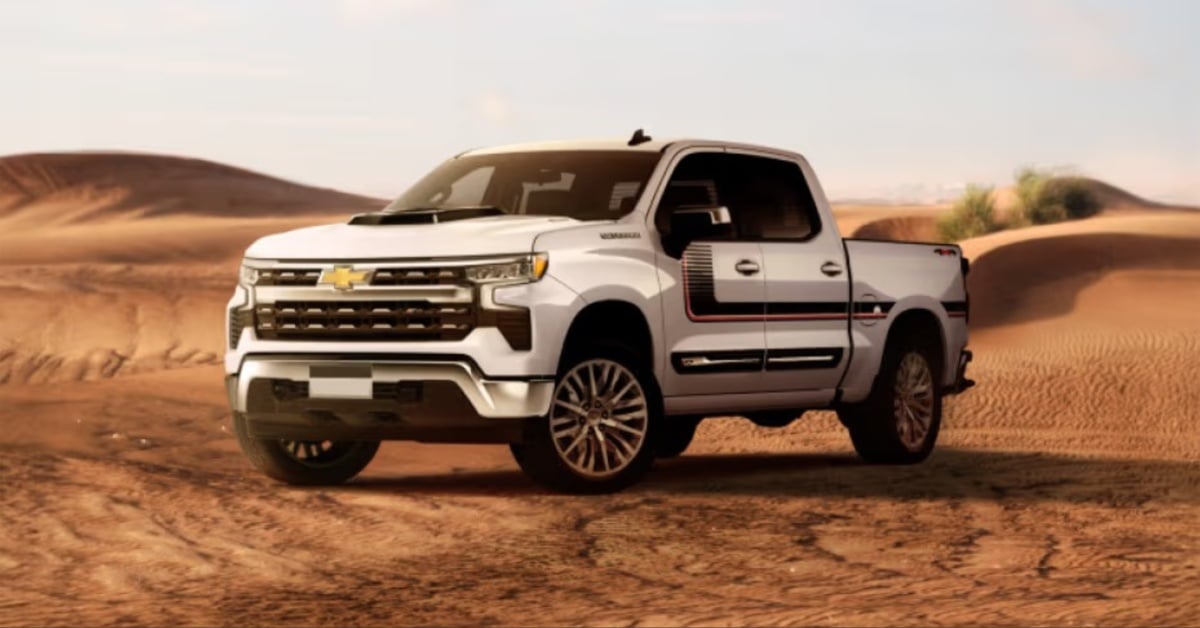 Chevrolet Silverado Front View