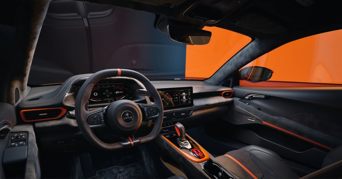 Lotus Emira 420 Sport